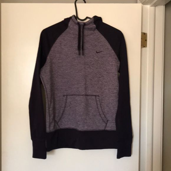 Nike Tops - Nike Fleece Hoodie